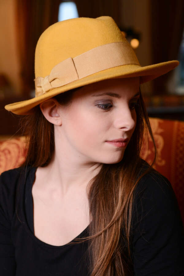 Cappello in Feltro Giallo - immagine 2