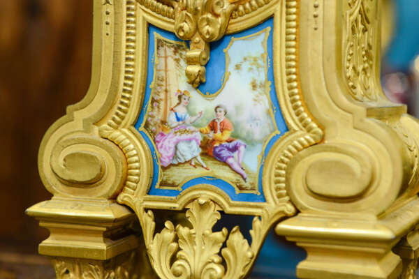 Orologio in Bronzo Dorato - immagine 2