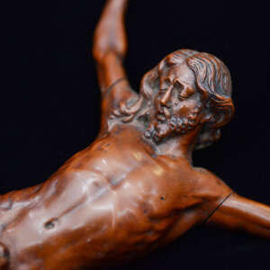Cristo scolpito in legno di bosso